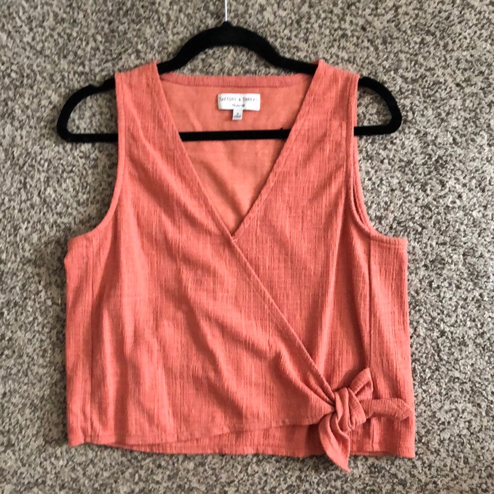 Ladie’s Madewell Top Size Medium Coral Orange Tie Front